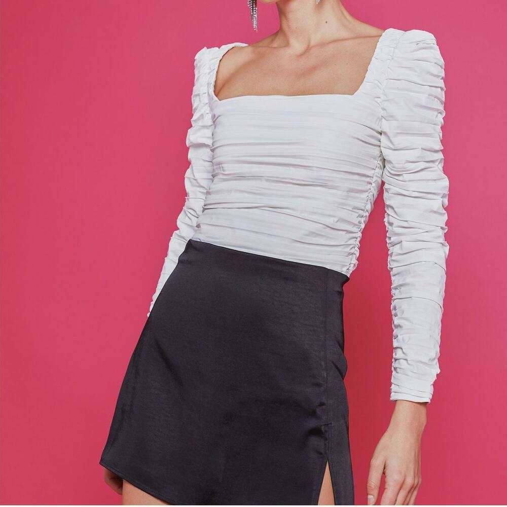 Kourt Anastasia Pleated Elevated Smocked Back Elegant Chic Blouse White Medium